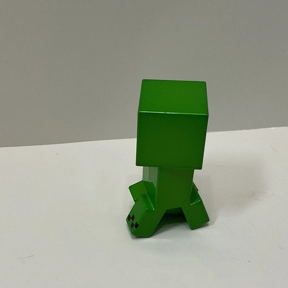 Jada Toys Minecraft Creeper Die-Cast Metal‎ Mini Figure Green No. 34340 1.75